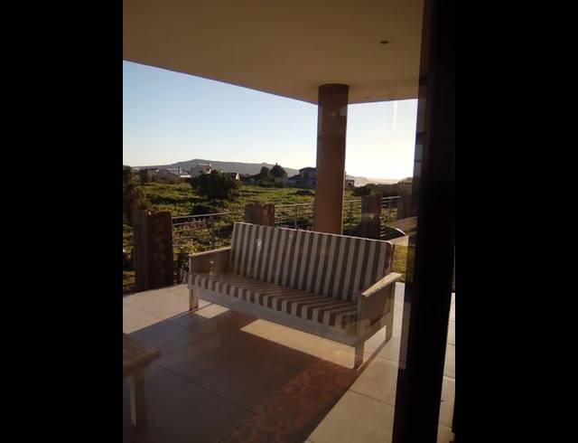 5 BEDROOM HOUSE FOR SALE IN MYBURGH PARK